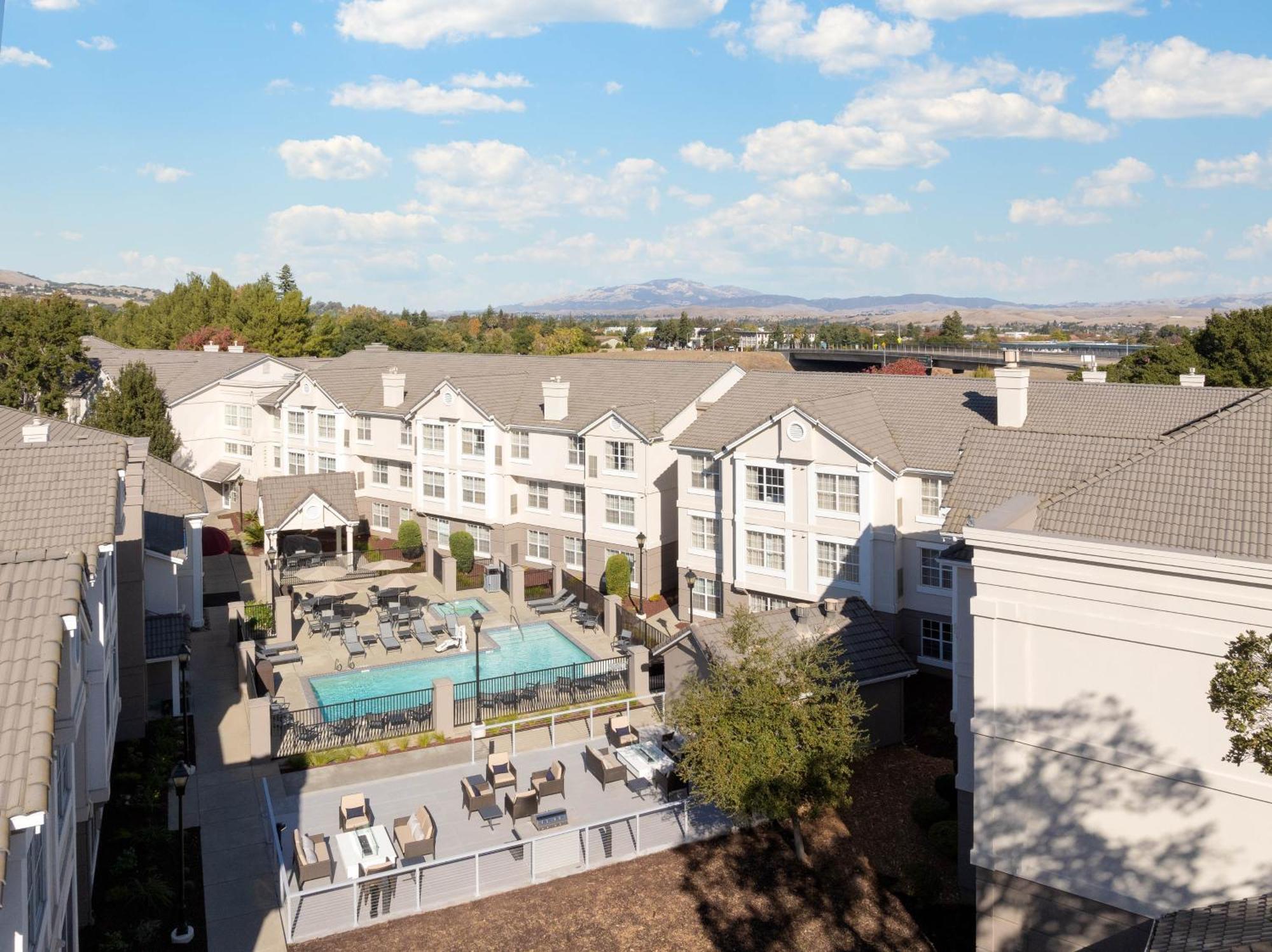 Residence Inn Pleasanton Exterior foto